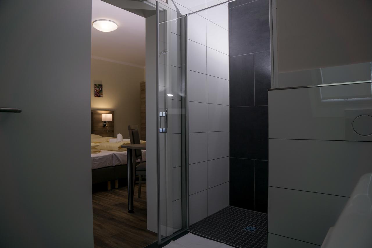 Hotel Dea Soltau Buitenkant foto